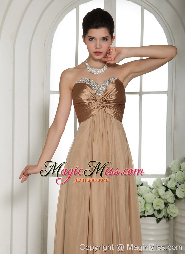 wholesale champagne chiffon sweetheart ruched decorate bust and ruch 2013 evening celebrity dress with red
