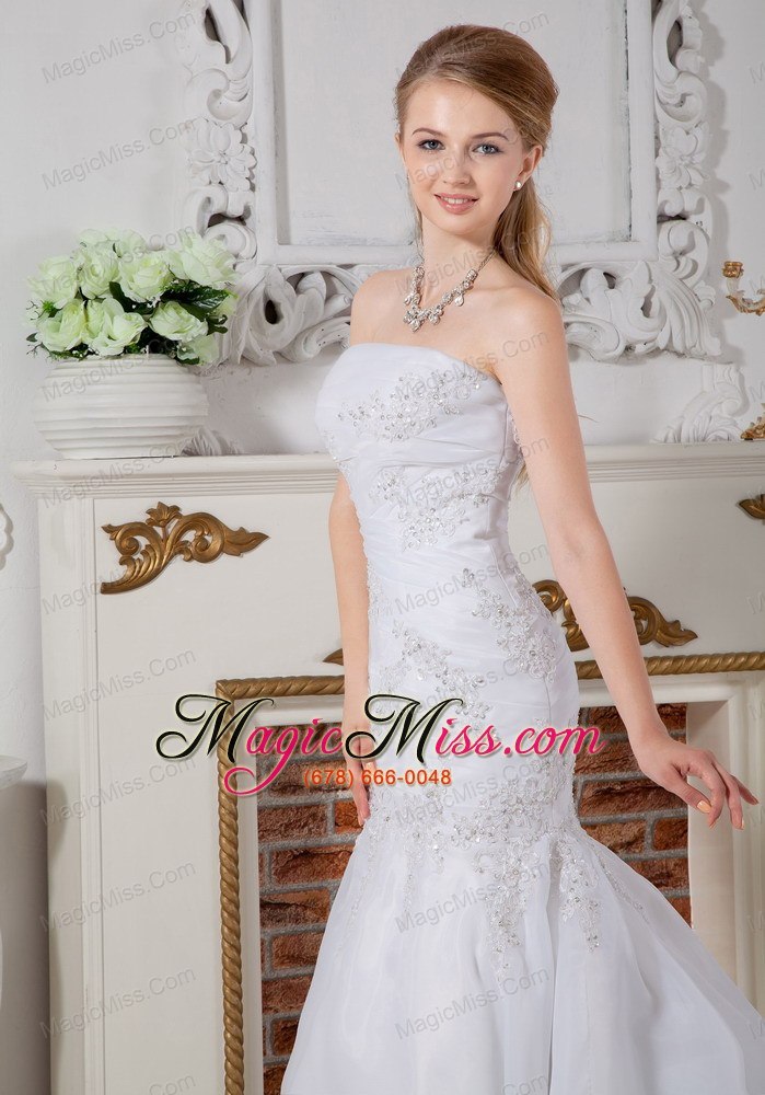 wholesale inexpensive mermaid strapless brush train chiffon appliques wedding dress