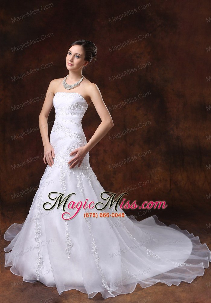 wholesale court train white wedding dress embroidery over shirt strapless