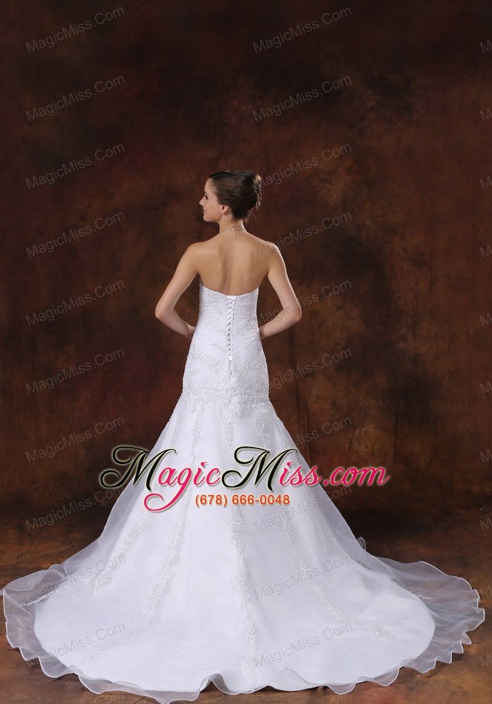 wholesale court train white wedding dress embroidery over shirt strapless