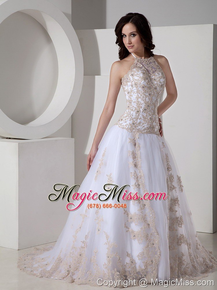 wholesale exclusive ball gown halter court train tulle lace appliques wedding dress