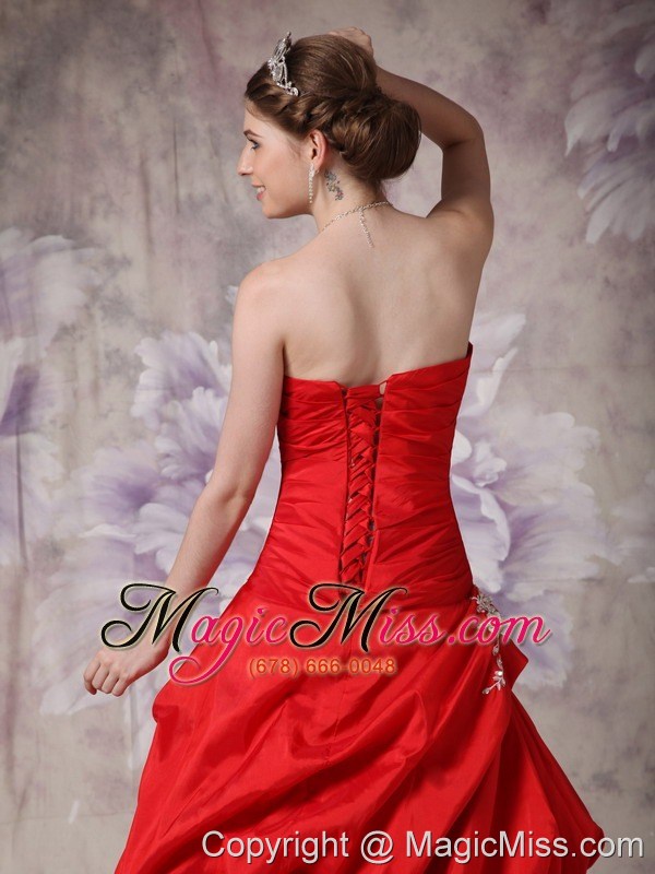 wholesale custom made red a-line sweetheart quinceanera dress taffeta appliques brush train