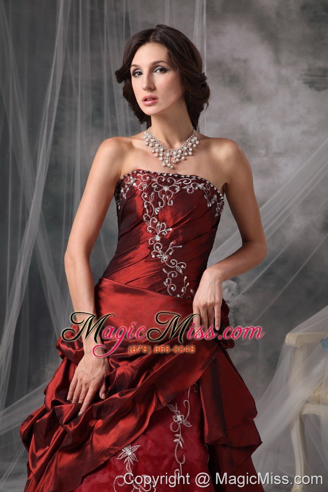 wholesale beautiful burgundy a-line / princess strapless quinceanera dress taffeta appliques floor-length