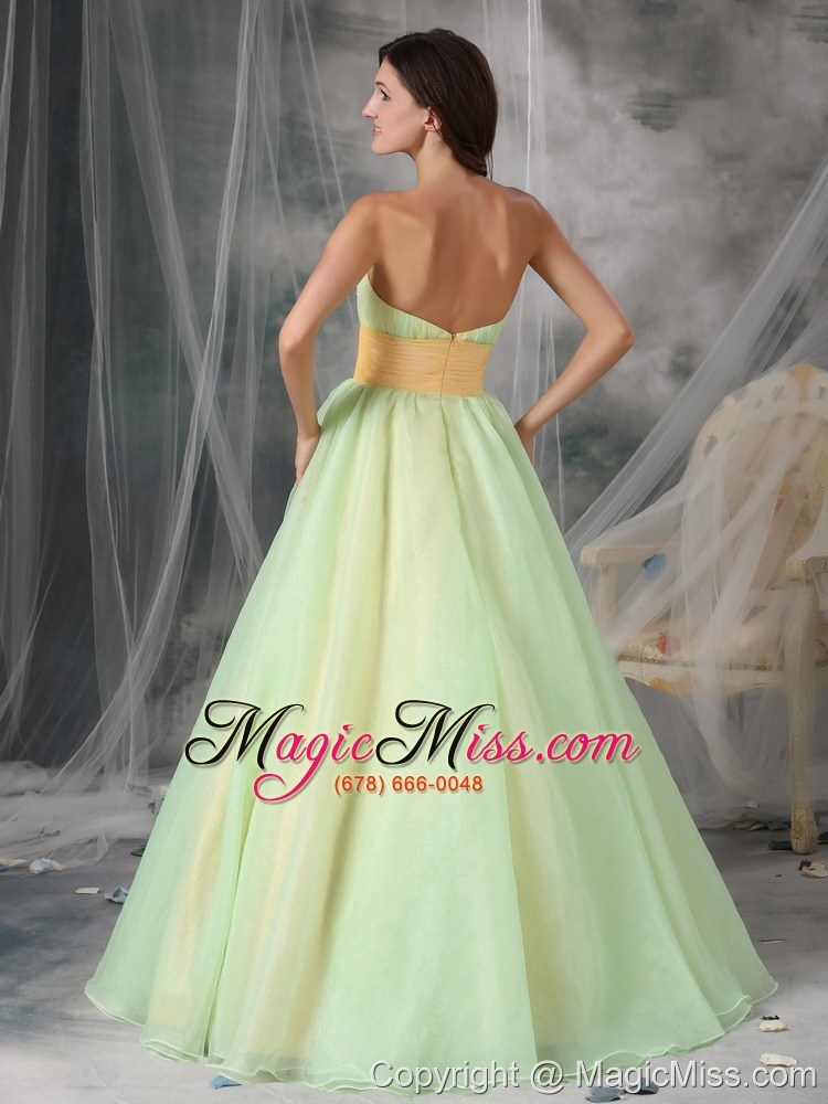 wholesale popular yellow green a-line strapless quinceanera dress organza appliques floor-length