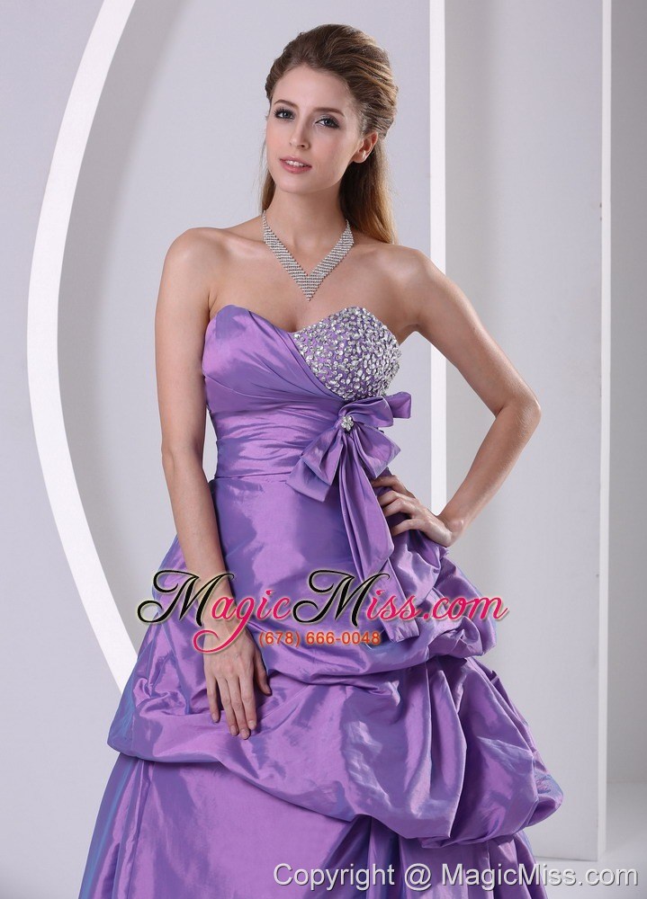 wholesale sweetheart beaded pick-ups and bowknot purple plus size prom dress a-line