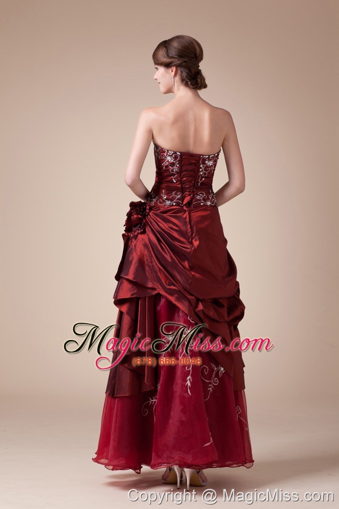 wholesale wine red strapless embroidery long a-line prom dress