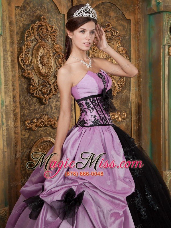 wholesale lavender ball gown strapless floor-length taffeta appliques quinceanera dress