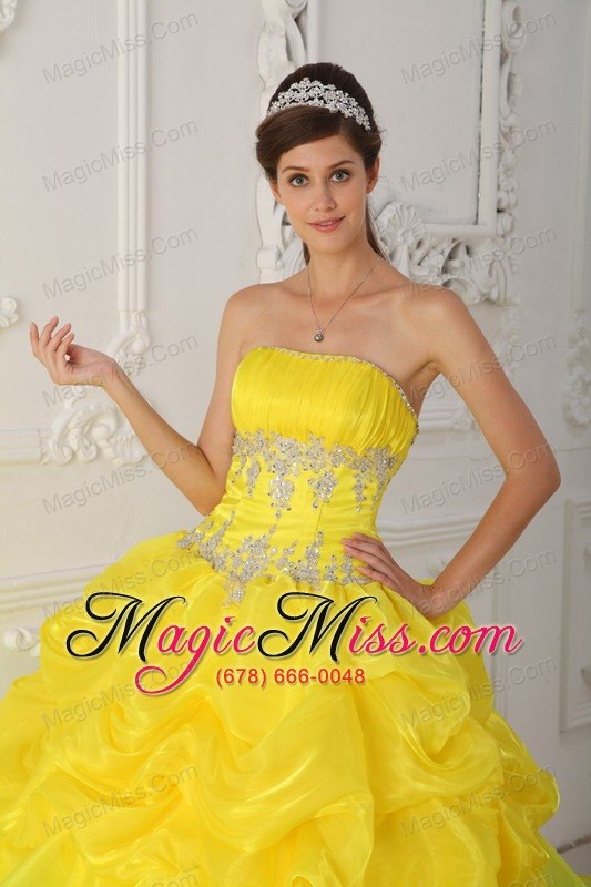 wholesale yellow ball gown strapless floor-length organza beading and ruffles quinceanera dress