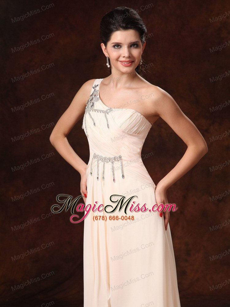 wholesale champagne stylish one shoulder empire chiffon prom gowns with beaded decorate shoulder