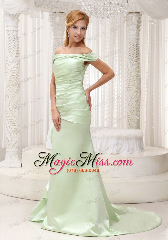 wholesale off the shoulder yellow green prom / evening dress for 2013 taffeta and brush train