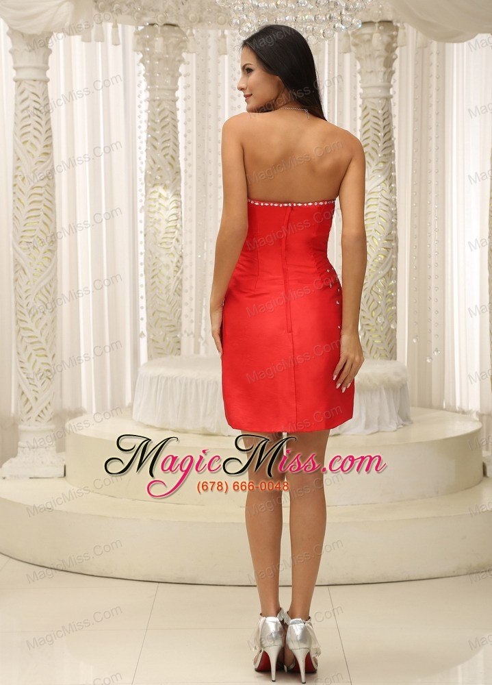 wholesale beaded and ruched bodice strapless red homecoming dress for cocktail party