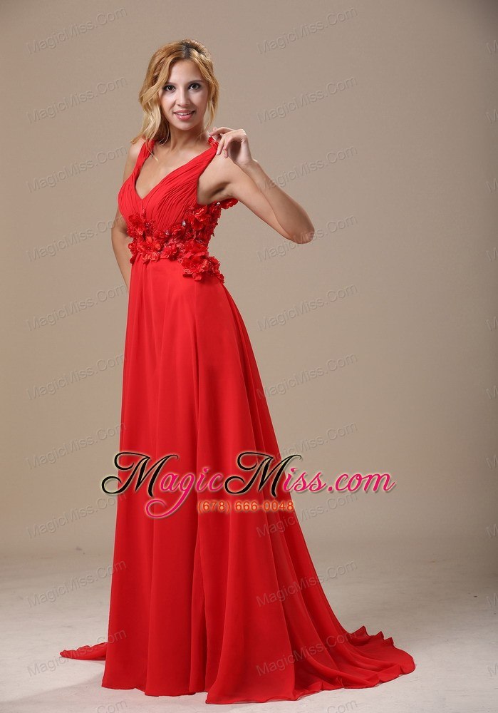 wholesale bloomfield hills hand made flowers with beading decorate wasit ruch v-neck red chiffon brush train for 2013 prom / evening dress