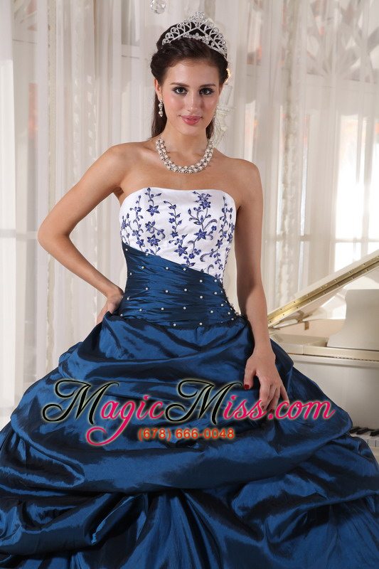 wholesale beautiful ball gown strapless floor-length taffeta and tulle embroidery quinceanera dress