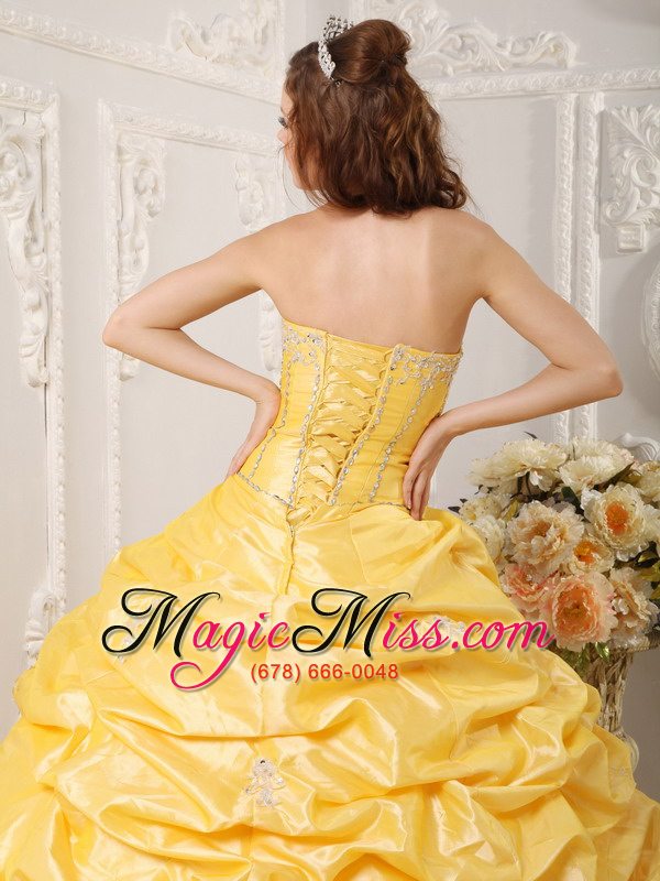 wholesale yellow ball gown strapless court train taffeta appliques and beading quinceanera dress