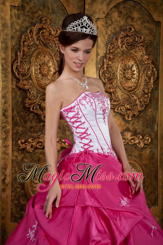 wholesale fuchsia ball gown strapless floor-length embroidery satin quinceanera dress