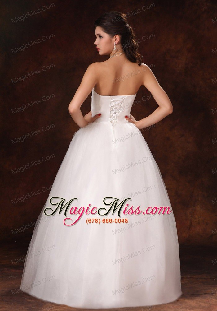 wholesale 2013 new arrival strapless appliques and beading church wedding dress for custom made