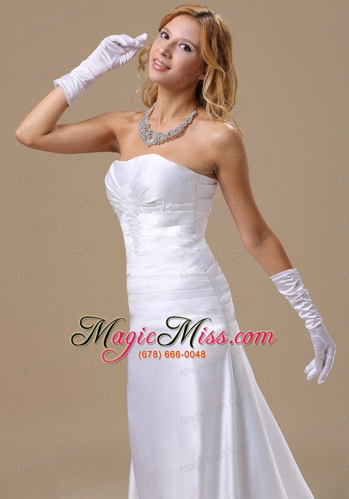 wholesale strapless applqiues custom made and ruched bodice for wedding dress