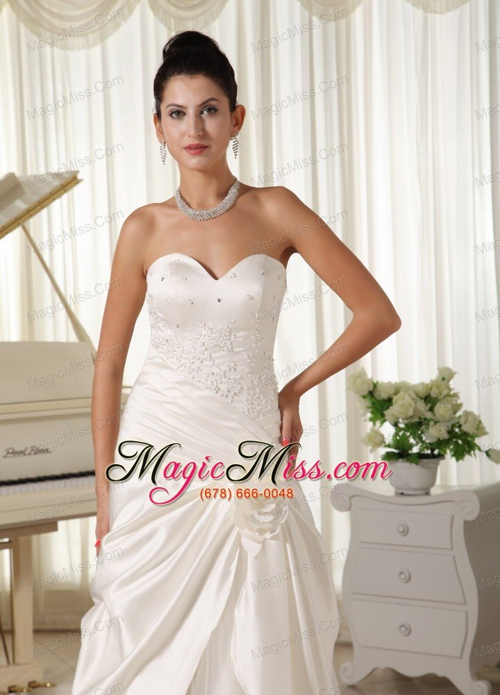 wholesale sweetheart beaded bodice and hand made flowers tulle for modest wedding dress
