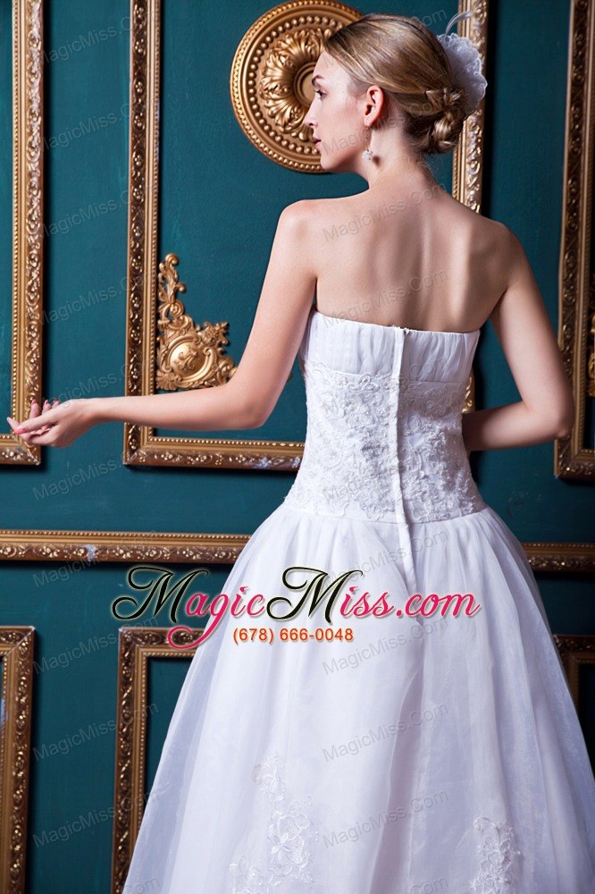 wholesale beautiful a-line strapless court train organza lace wedding dress