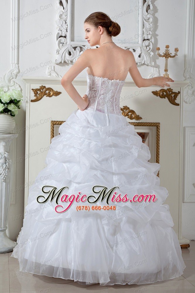 wholesale low price ball gown sweetheart floor-length organza embroidery wedding dress