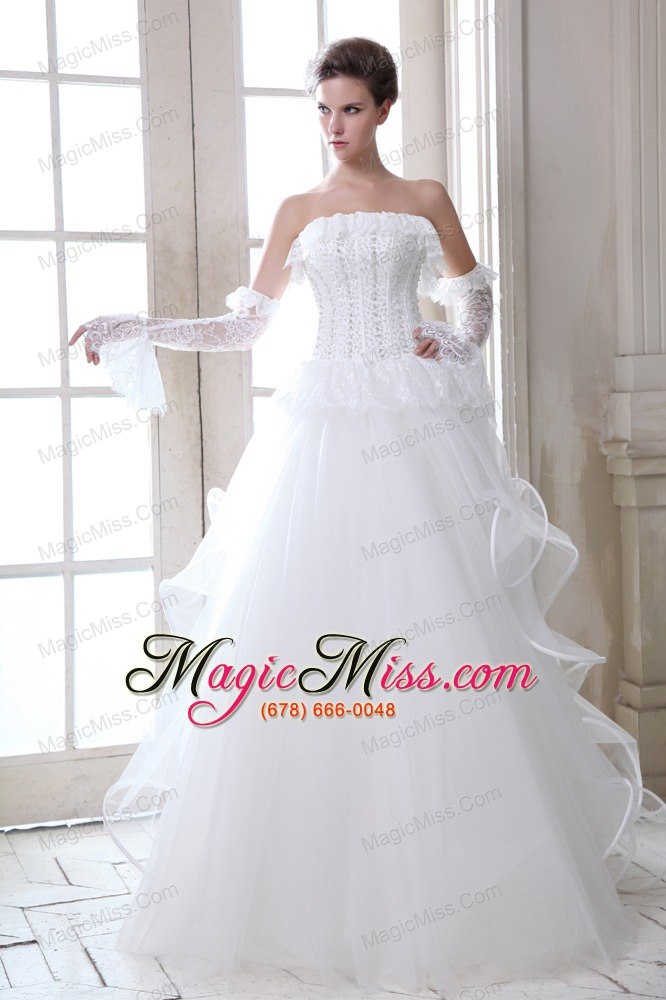 wholesale sweet a-line strapless floor-length tulle beading and appliques wedding dress