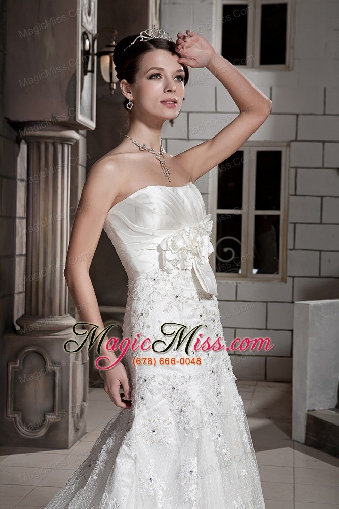 wholesale simple a-line strapless court train lace hand made flowers wedding dress
