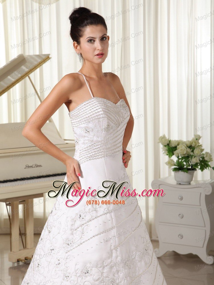 wholesale spaghetti strap beaded and embroidery over skirt sweertheart wedding dress