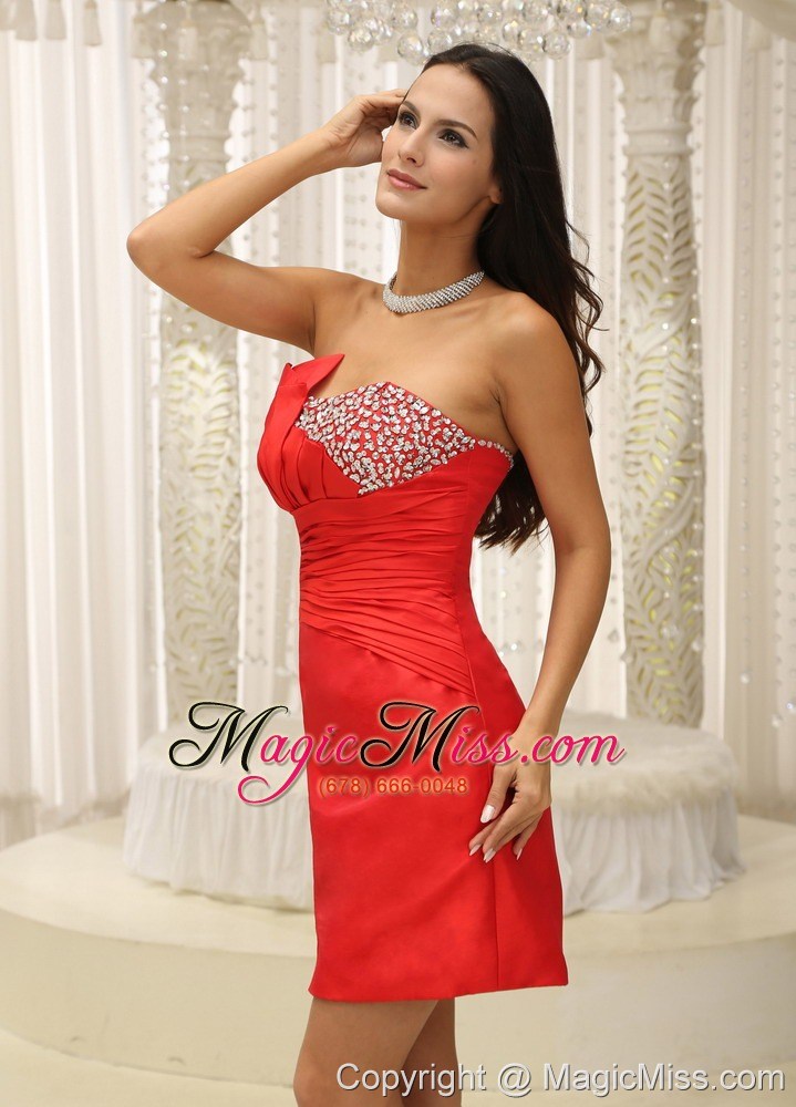 wholesale beaded and ruched bodice strapless red cocktail dress for homecoming