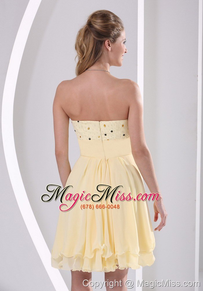 wholesale beige chiffon sweetheart beaded knee-length homecoming / cocktail dress for custom made