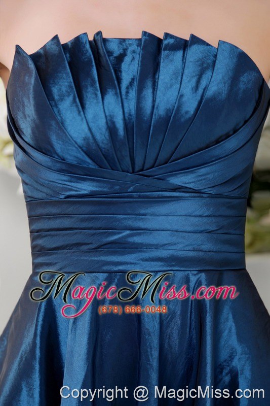 wholesale navy blue a-line strapless short taffeta pleat bridesmaid dress