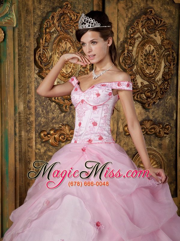 wholesale pink ball gown off the shoulder floor-length organza appliques quinceanera dress