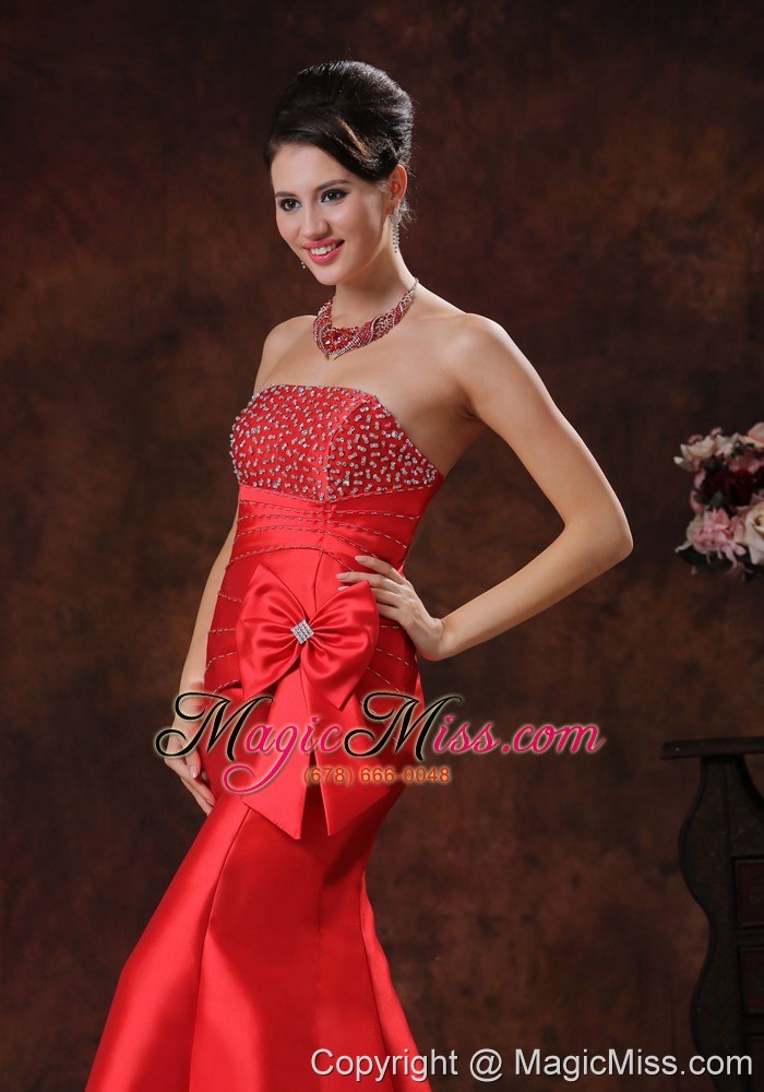 wholesale red satin mermaid prom dress with beaded decorate bust in green valley arizona