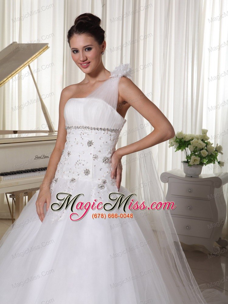 wholesale one shoulder wedding gown with appliques and beading tulle watteau train