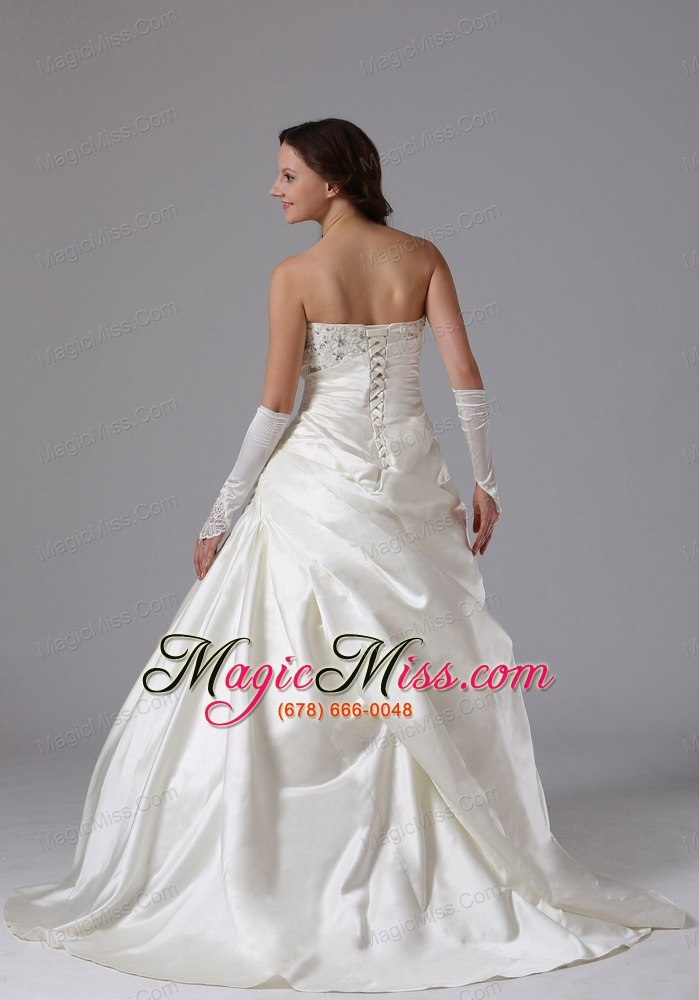 wholesale custom made a-line appliques and ruch roamntic wedding dress with court train