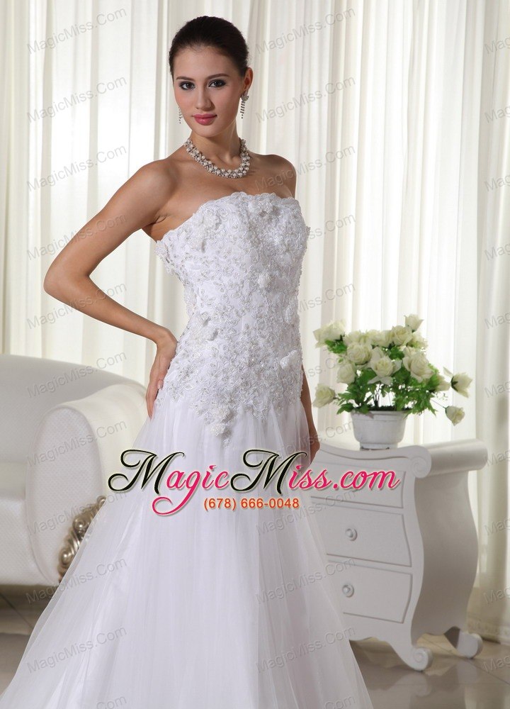 wholesale lovely a-line strapless chapel train tulle and taffeta lace wedding dress