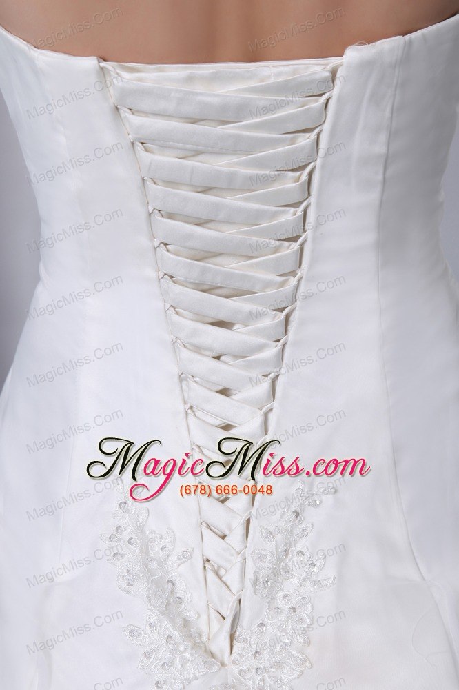 wholesale beautiful a-line strapless chapel train satin and organza appliques wedding dress
