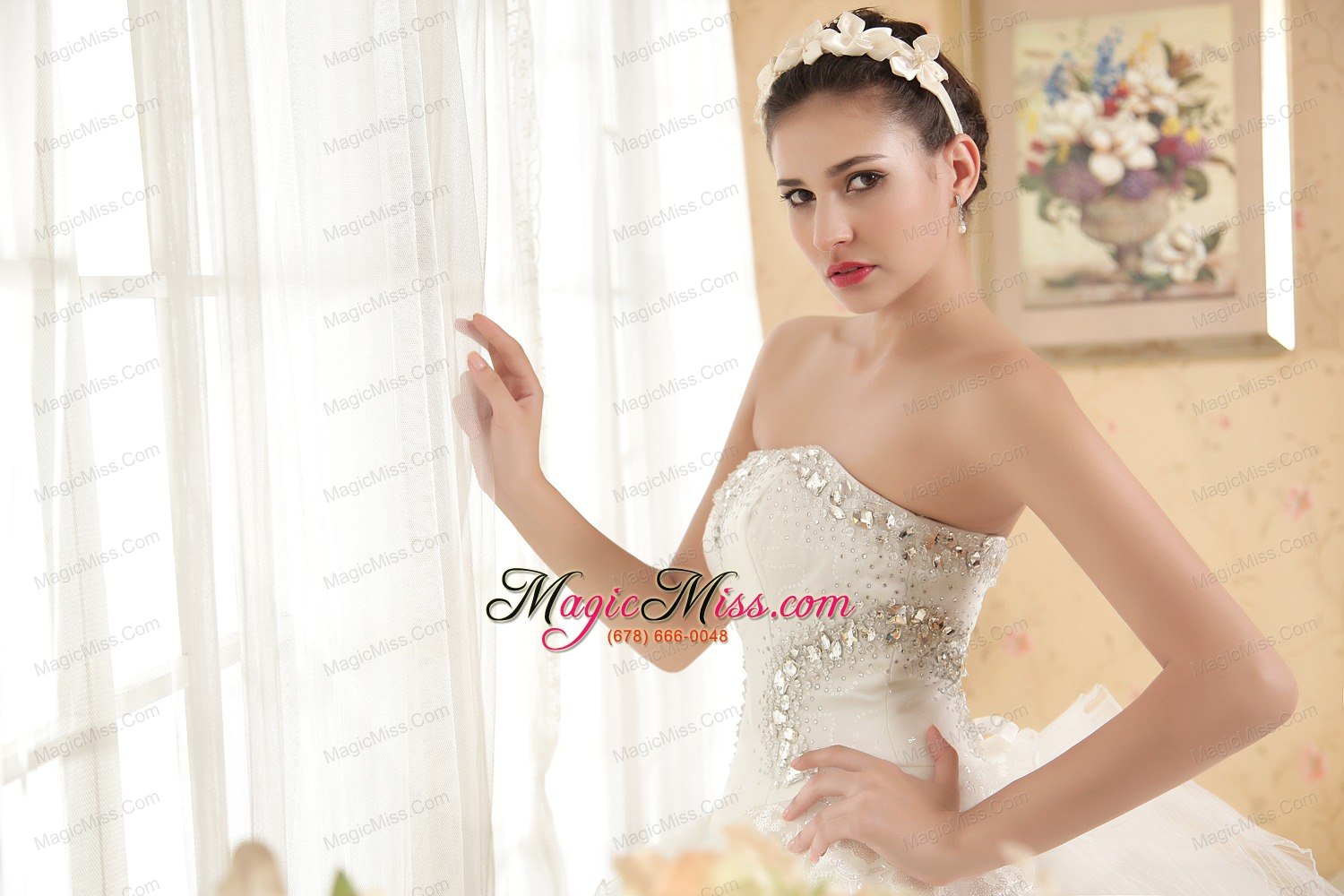 wholesale beautiful a-line strapless chapel tian satin and organza appliques with beading wedding dress