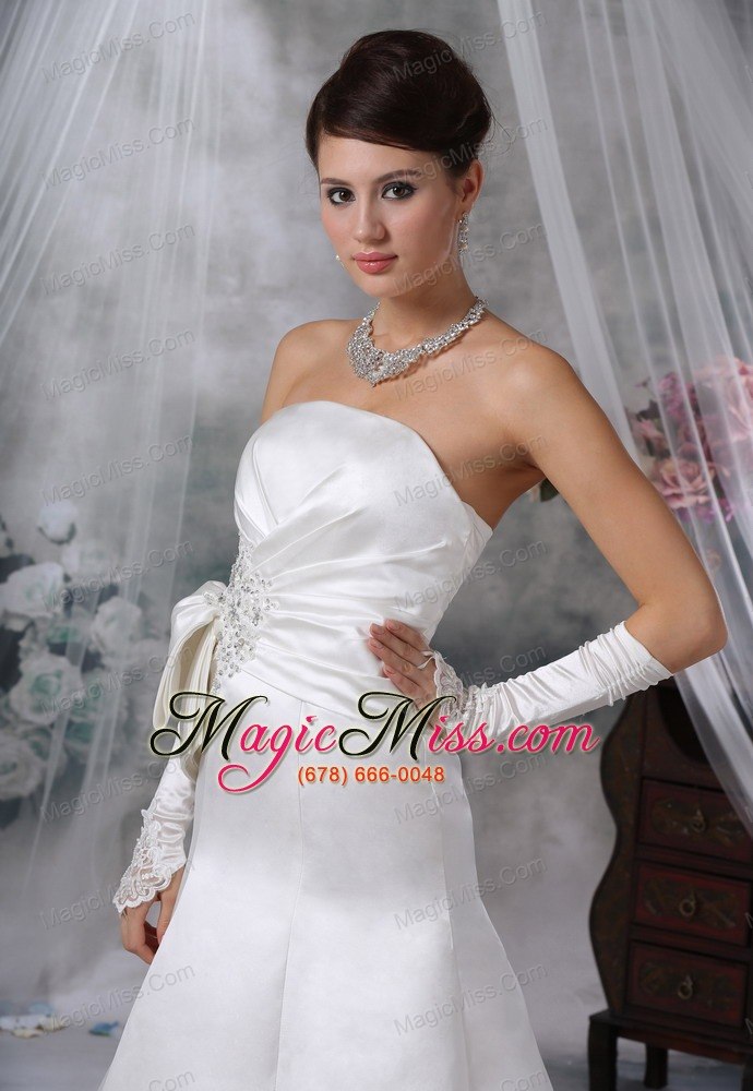 wholesale west des moines iowa appliques with beading satin brush train 2013 wedding dress for new style