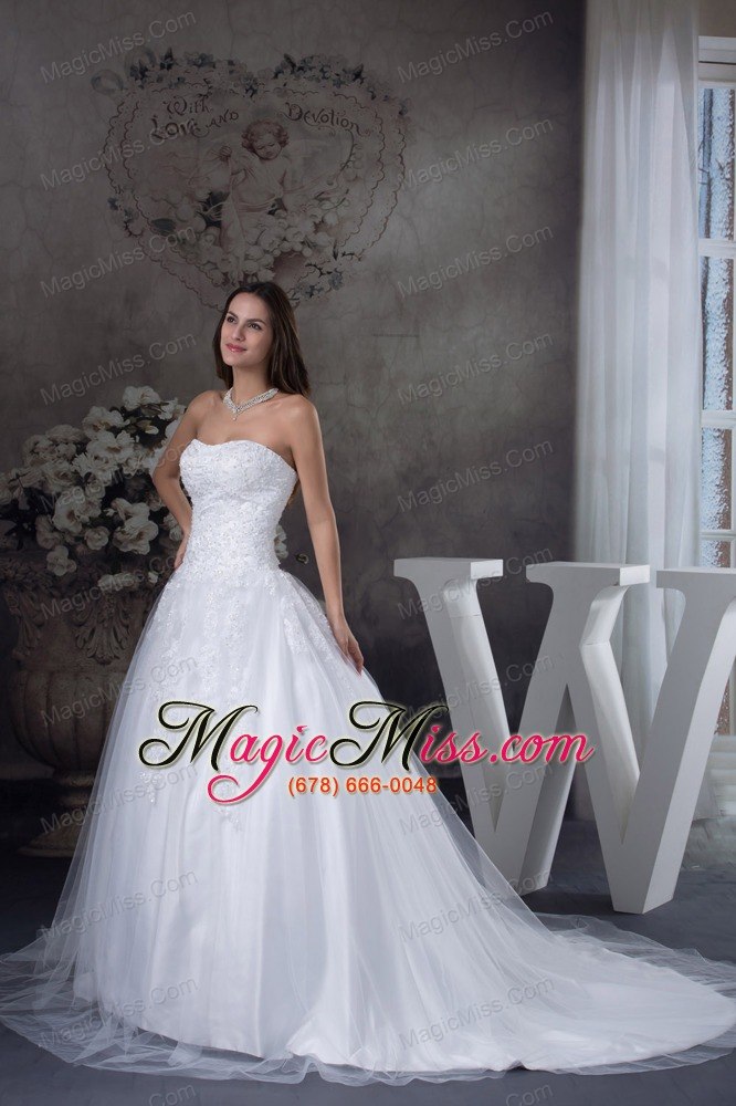 wholesale a-line wedding dress with appliques court tarin tulle