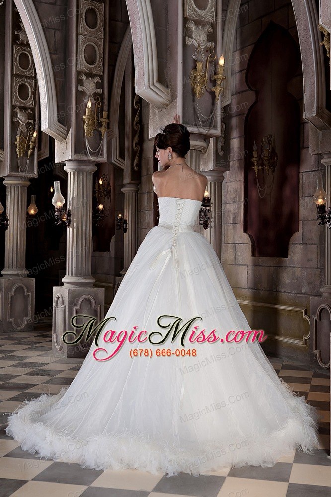 wholesale custom made a-line sweetheart chapel train organza feather wedding dress
