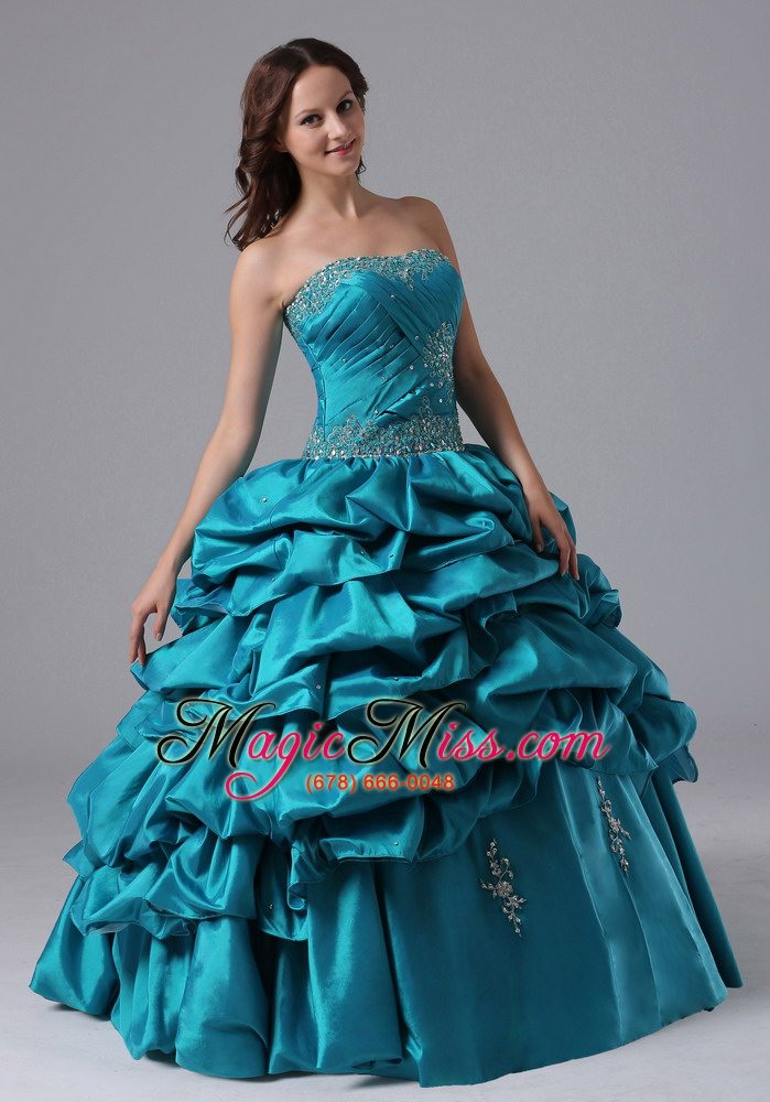 wholesale 2013 ball gown pick-ups quinceanera dress with beading and ruch in newington connecticut