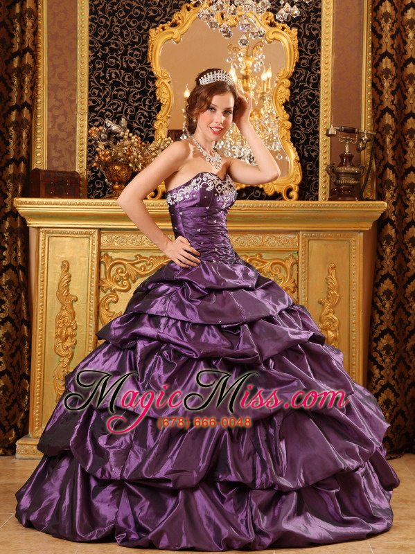 wholesale fashionable ball gown sweetheart floor-length taffeta appliques purple quinceanera dress