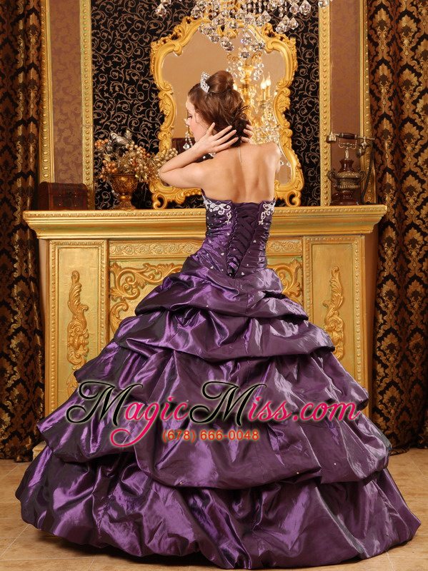 wholesale fashionable ball gown sweetheart floor-length taffeta appliques purple quinceanera dress