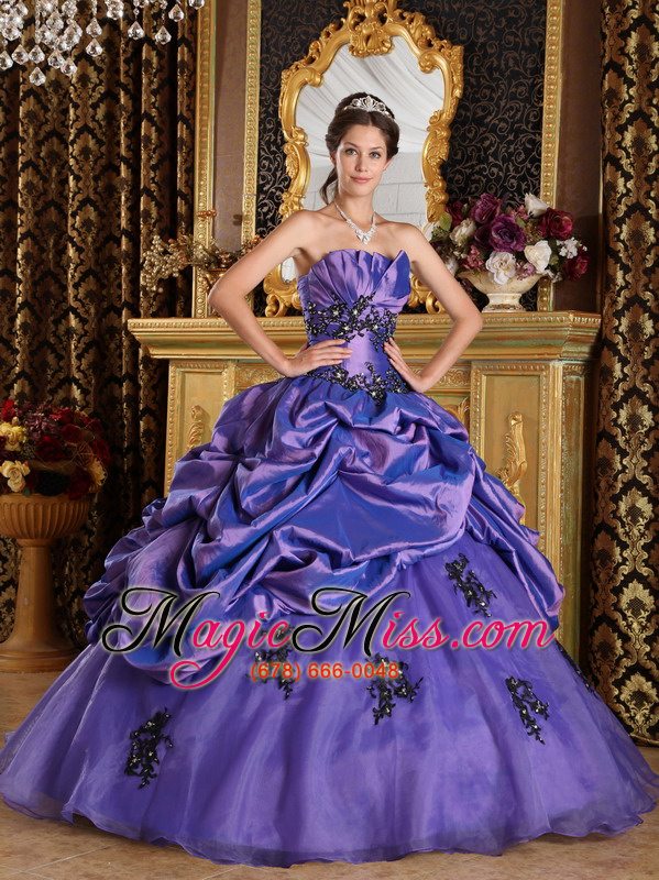 wholesale purple a-line / princess strapless floor-length organza appliques quinceanera dress