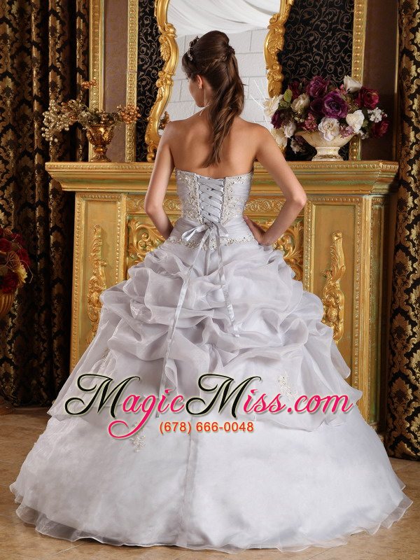wholesale grey ball gown sweetheart floor-length organza beading quinceanera dress