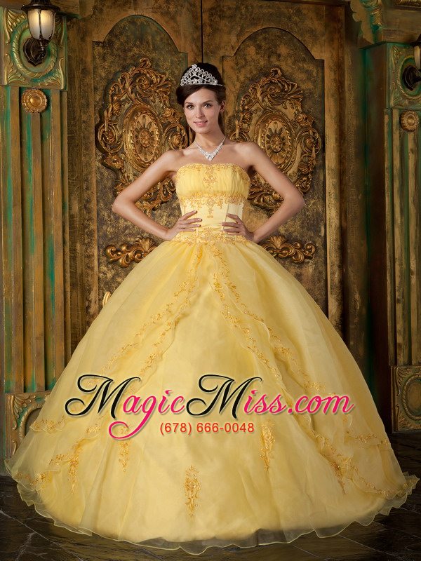 wholesale yellow ball gown strapless floor-length appliques organza quinceanera dress