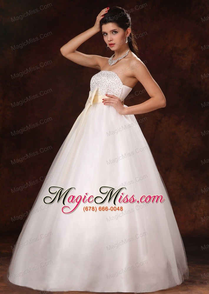 wholesale champagne bowknot a-line stylish wedding dress for 2013 custom made in alaska