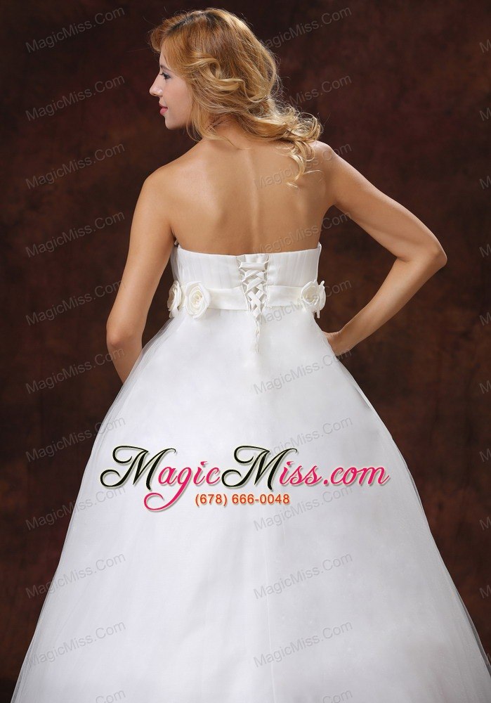 wholesale hand made flowers decorate bust floor-length strapless tulle and satin a-line 2013 wedding dress