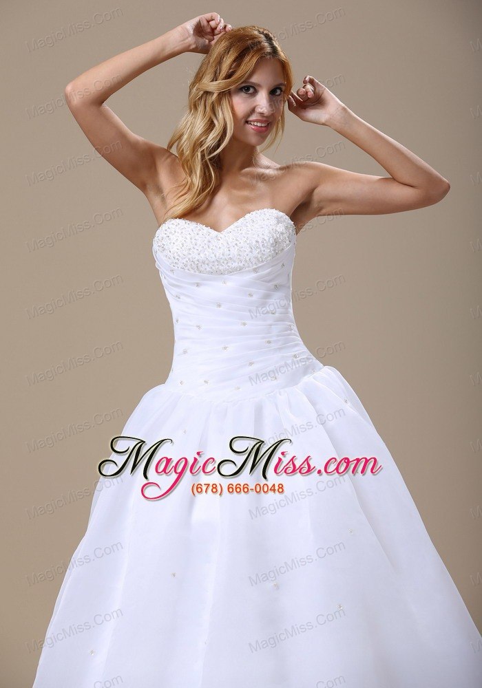 wholesale beaded decorate sweetheart neckline ruched decorate bodice a-line organza court train 2013 wedding dress