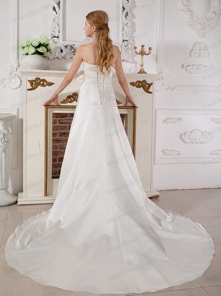 wholesale modest a-line sweetheart court train taffeta beading wedding dress